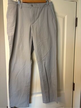 Vineyard Vines Light Gray Men's Chinos